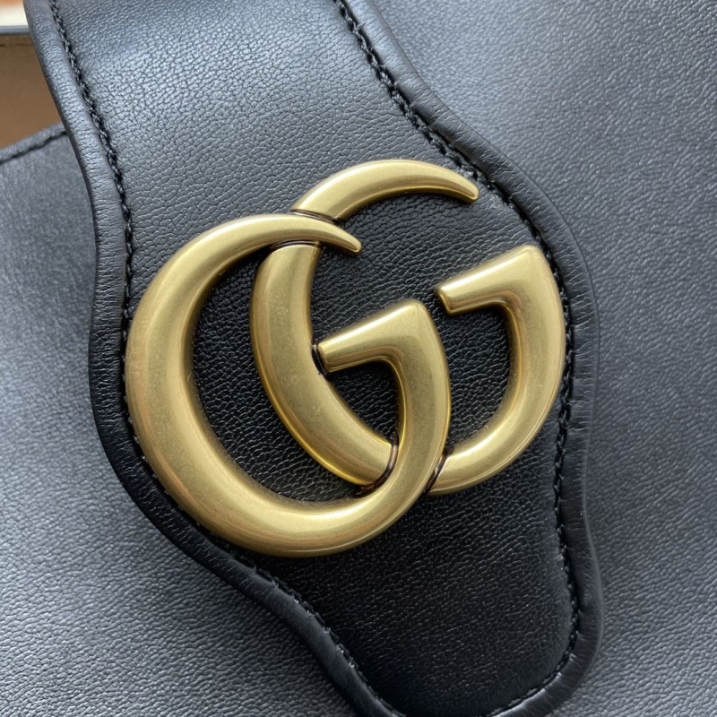 Gucci Shopping Bags